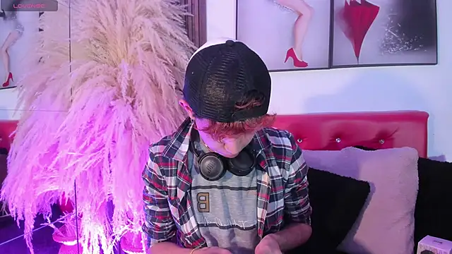 Snapshot of Allen_Starck chatting on October 2025 03:30:01 AM Allen Starck online show from October 2025 03:30:01 AM