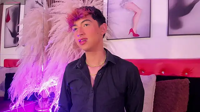 Snapshot of Allen_Starck chatting on November 2025 02:34:02 AM Allen Starck online show from November 2025 02:34:02 AM