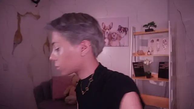 Snapshot of soidai_miiu chatting on October 2025 11:52:01 AM soidai miiu online show from October 2025 11:52:01 AM