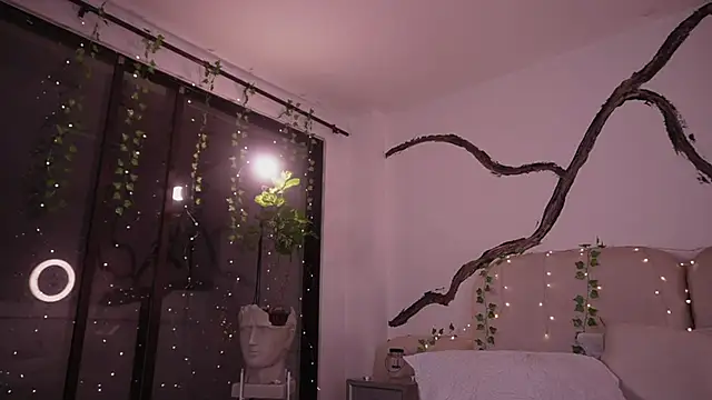 Snapshot of soidai_miiu chatting on November 2025 11:47:01 PM soidai miiu online show from November 2025 11:47:01 PM