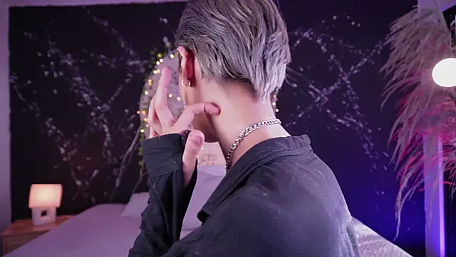 Snapshot of soidai_miiu chatting on November 2025 09:18:01 PM soidai miiu online show from November 2025 09:18:01 PM