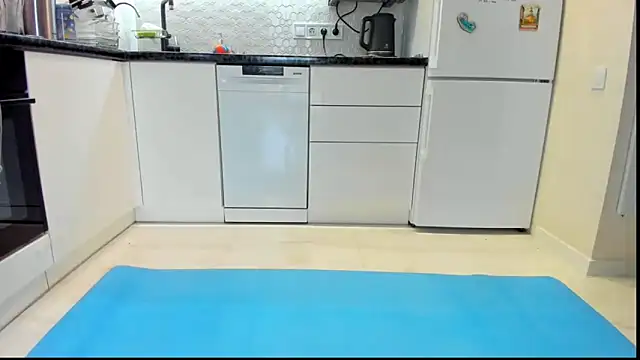 Katya yoga online show from September 2025 06:19:02 AM