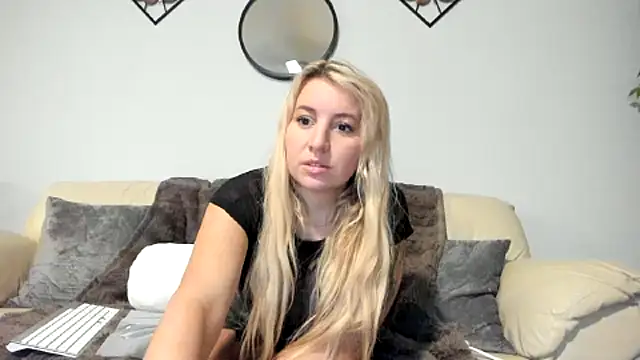 Snapshot of kaliii_jones chatting on February 2025 12:38:02 AM kaliii jones online show from February 2025 12:38:02 AM