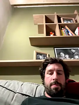 Ovett086 online show from December 2025 02:06:02 AM