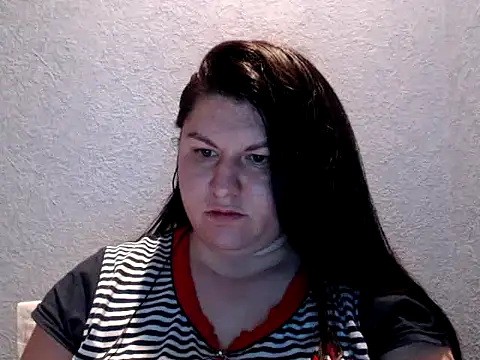 KiraSwee online show from March 2025 06:30:01 PM