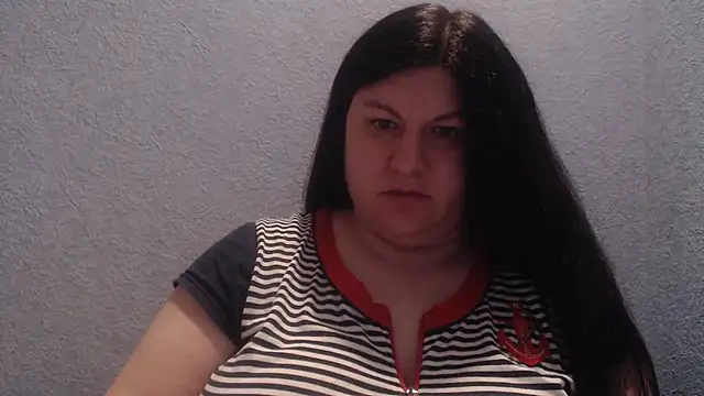 KiraSwee online show from January 2026 08:43:01 PM