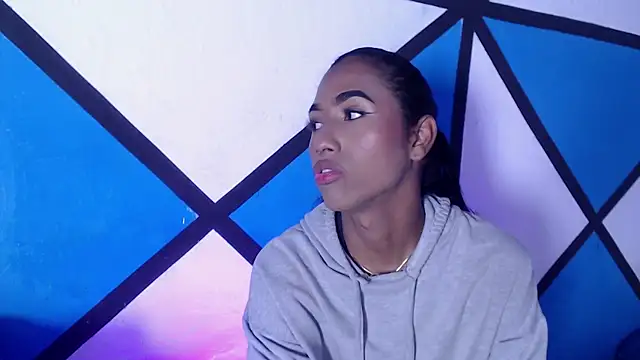 Alissemasiel online show from October 2025 11:24:02 PM