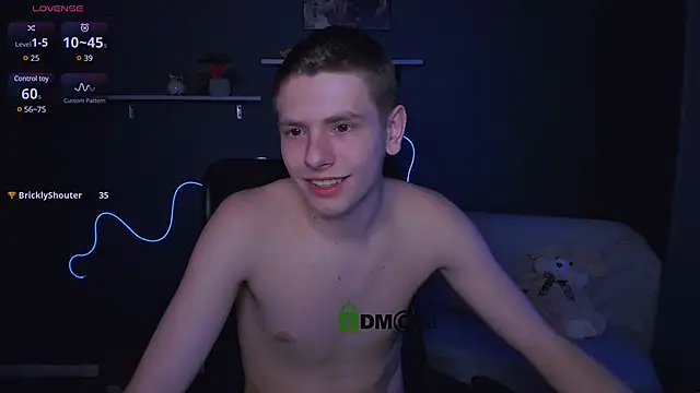 Snapshot of jimmie_hot chatting on March 2025 11:16:01 PM jimmie hot online show from March 2025 11:16:01 PM