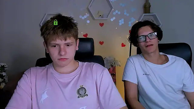 Snapshot of jimmie_hot chatting on September 2025 07:37:02 PM jimmie hot online show from September 2025 07:37:02 PM