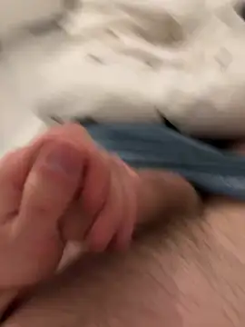 Snapshot of l-implacable chatting on February 2025 09:15:02 PM l-implacable online show from February 2025 09:15:02 PM