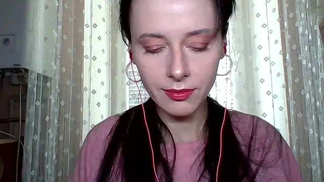 LuminousLady online show from September 2025 07:30:02 AM