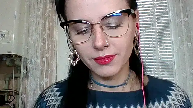 LuminousLady online show from November 2025 10:48:01 AM