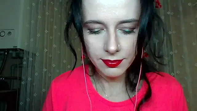 LuminousLady online show from December 2025 07:53:02 PM