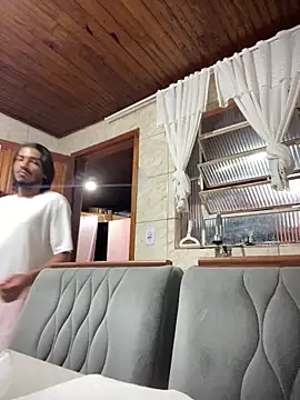 Mineirinho043 online show from February 2026 01:26:01 AM