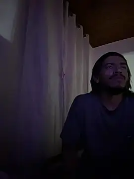 Mineirinho043 online show from March 2026 11:34:01 PM