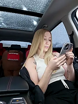 Snapshot of Pussy_Drive03 chatting on November 2025 02:34:01 AM Pussy Drive03 online show from November 2025 02:34:01 AM