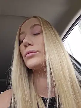 Snapshot of Pussy_Drive03 chatting on May 2026 04:52:01 AM Pussy Drive03 online show from May 2026 04:52:01 AM