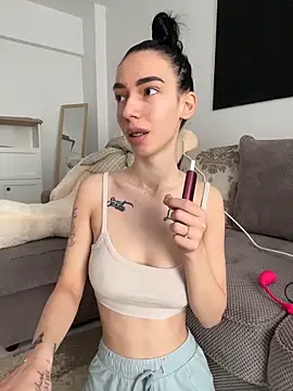 Celine Roxelle online show from April 2026 08:50:02 AM