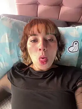 Maggie Geller online show from February 2025 03:16:01 PM