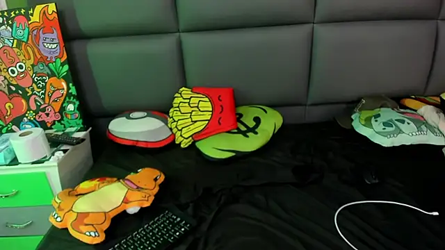 ISAAC CRYSTON online show from February 2025 10:50:01 PM