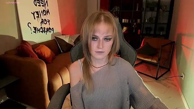 KiraMontoya online show from October 2025 05:35:02 PM