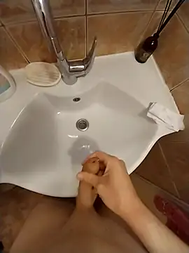 Snapshot of Good_boy000 chatting on February 2025 02:46:01 PM Good boy000 online show from February 2025 02:46:01 PM