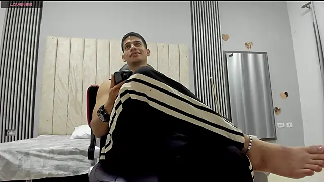 ANDRES STUD online show from February 2026 04:31:01 AM