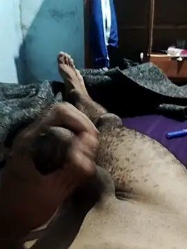 Kesleytmk online show from October 2025 10:26:01 AM