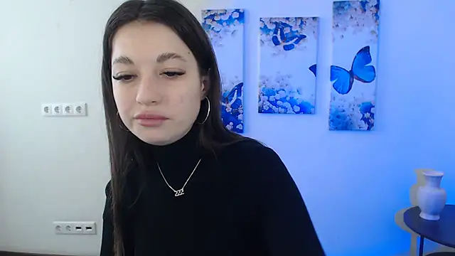 Snapshot of Eva_Eldis chatting on February 2025 01:01:01 PM Eva Eldis online show from February 2025 01:01:01 PM