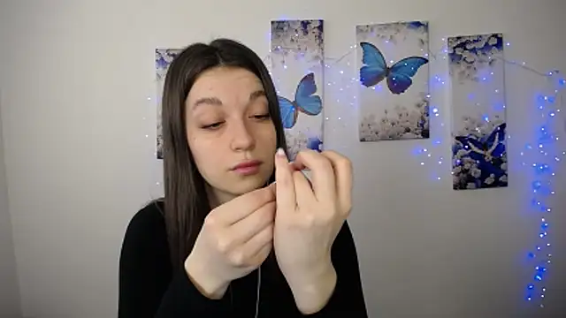 Eva Eldis online show from April 2026 11:17:01 AM