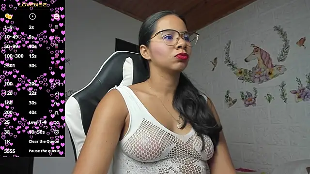 Snapshot of alisson_hoffman05 chatting on July 2026 11:09:02 PM alisson hoffman05 online show from July 2026 11:09:02 PM