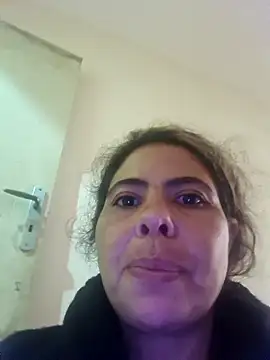 Reem123- online show from December 2025 11:41:02 AM