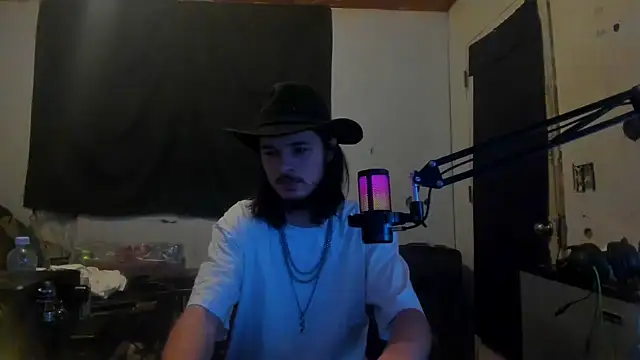 nuttyking2022 online show from February 2025 06:02:02 AM