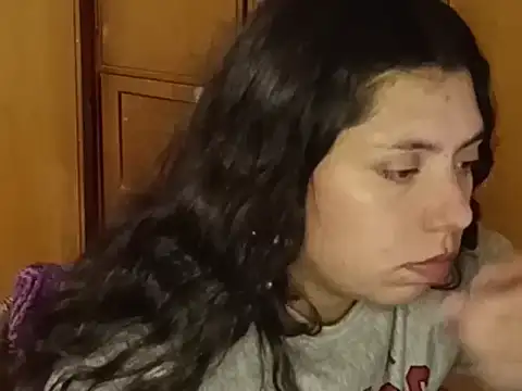 Snapshot of isabellapurple chatting on February 2026 04:19:02 AM isabellapurple online show from February 2026 04:19:02 AM