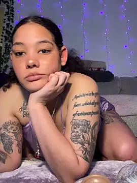 tastylolaaa online show from February 2026 01:15:01 AM