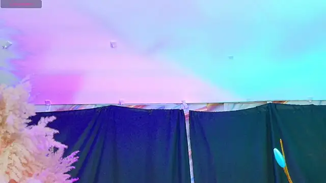 meganwolf 1 online show from October 2025 09:28:02 PM