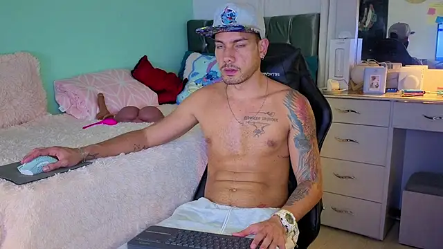 Chrissken online show from October 2025 04:48:01 AM