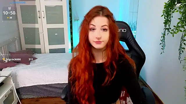 Snapshot of Katy_diamond_ chatting on February 2025 05:38:01 AM Katy diamond online show from February 2025 05:38:01 AM