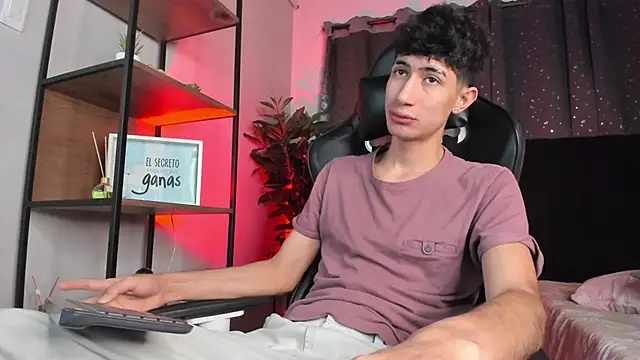 NovaaWheler online show from March 2026 11:54:01 AM