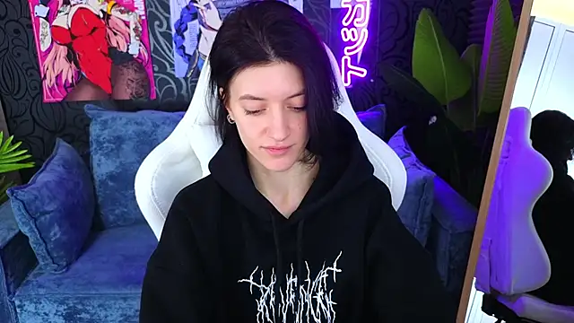 Snapshot of roxy_riot_ chatting on February 2025 04:26:02 AM roxy riot  online show from February 2025 04:26:02 AM