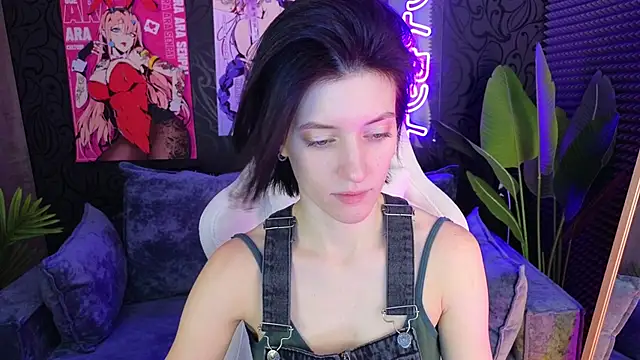 Snapshot of roxy_riot_ chatting on February 2025 01:24:01 AM roxy riot  online show from February 2025 01:24:01 AM