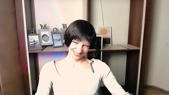  AngeliaFlow  online show from November 2025 07:52:01 AM