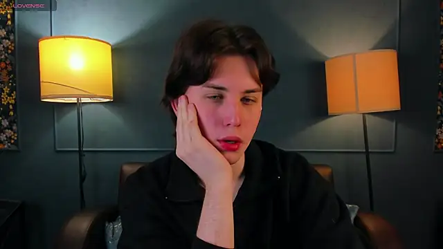 AdrianoAubert online show from February 2026 03:07:01 AM