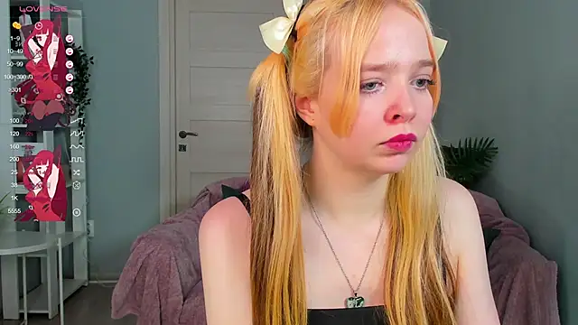 Snapshot of Bellla_Murrr chatting on February 2025 07:05:02 PM Bellla Murrr online show from February 2025 07:05:02 PM