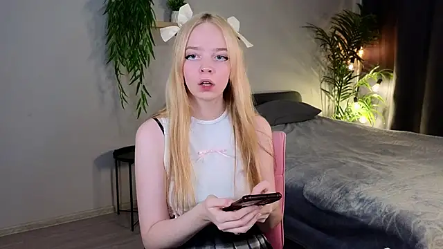 Snapshot of Bellla_Murrr chatting on March 2025 09:32:02 PM Bellla Murrr online show from March 2025 09:32:02 PM