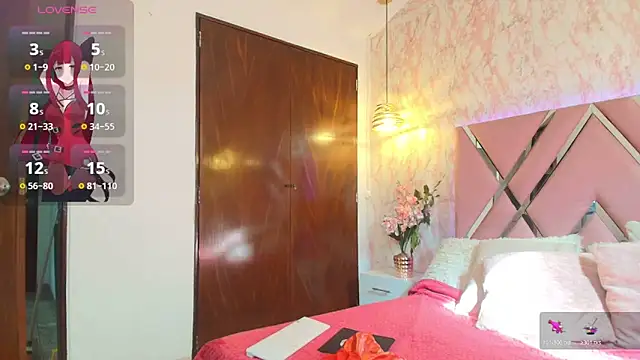 Saori Sann  online show from November 2025 01:32:02 PM