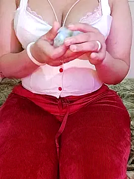 Malika-697 online show from February 2026 09:45:01 PM