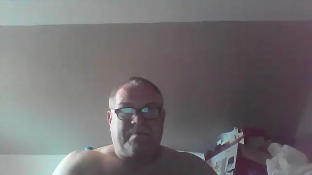 mkestr69 online show from June 2026 04:28:01 PM