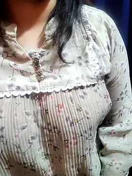 Snapshot of Your_cutiepie_ chatting on February 2025 06:51:01 AM Your cutiepie online show from February 2025 06:51:01 AM