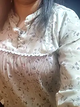 Snapshot of Your_cutiepie_ chatting on February 2025 02:27:02 PM Your cutiepie online show from February 2025 02:27:02 PM